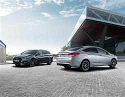Modernizovaný Hyundai i40 přichází se svěžím designem přídě a novými bezpečnostními prvky