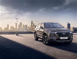 Hyundai odhalil první fotografie nového modelu Santa Fe