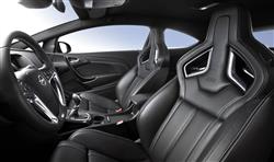Nejostřejší verze řady Astra GTC je tu: Motor 2.0 Turbo s přímým vstřikováním paliva