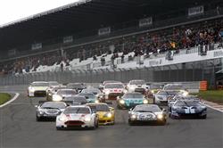 FIA GT 1 2010: Tom Enge se dokal na Nrburgringu historickho absolutnho vtzstv!