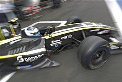 Páteční volné tréninky WSR v Magny Cours poznamenal déšť