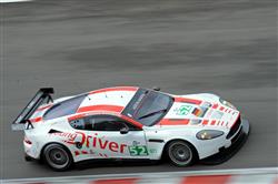 Přípravy německé stáje ve Spa na červnový maratón 24h Le Mans neproběhly dle představ