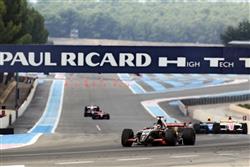 Jan Charouz bodoval v sobotním závodě na  okruhu Circuit de Catalunya  osmou pozicí