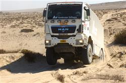 Startovní listina kamionů při Silk Way Rallye 2009. Nechybí ani trojice českých týmů !