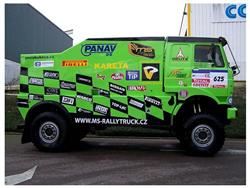 Dakar 2009:  Spáčilův tým je po technických přejímkách  v Le Havre