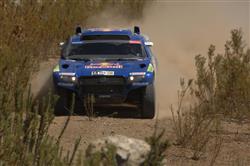 Dakar 2010: Volkswagen s Touaregy TDI triumfálně obhájil !! Má tři medaile v autech .