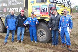 Dakar 2010: Přejímky jsou úspěšně minulostí. Tatra Aleše Lopraise prošla bez problémů