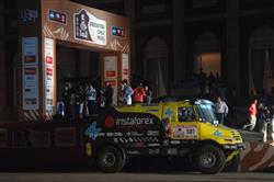 Dakar 2012 : v první etapě Aleš Loprais nejel zcela naplno a sžíval se s novou posádkou