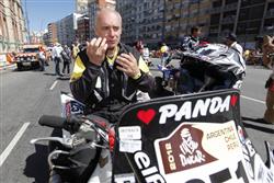 Josef Macháček odstoupil. Favorit a pětinásobný  vítěz dokončí Dakar jako mechanik