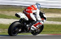 Sobotní Superpole v Silverstone posunulo Kubu Smrže na 12.místo