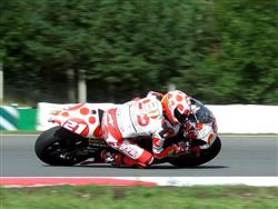 Motocyklová Grand Prix na Masarykově okruhu v Brně má podepsáno až do roku 2013   !!