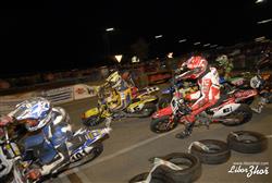 V SOBOTU už třetí ročník mezinárodních závodů OLYMPIA SUPERMOTO NIGHT SHOW