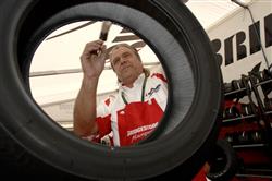 Pneu Bridgestone opět na závodech MotoGP tento víkend v Brně