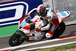 Velmi vyrovnaná úvodní kvalifikace na závěrečný závod Mistrovství světa Supersport