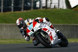 V Magny Cours nedaleko burgundské vinařské oblasti pokračovalo MS supersportů