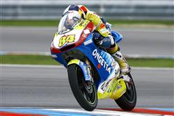 Jakub Kornfeil zajel v Brně výborně. Z dvacátého se propracoval až na sedmé místo v MS 125 !!