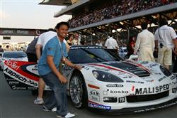 V exotické  Dubaji ve finále FIA GT3 2008 roudnická  Corveta opět  výborně.Tým celkově ČTVRTÝ !!