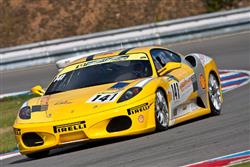 Ferrari Challenge Europe odstartovala na Monze. Slovák Daniš na dohled medaile