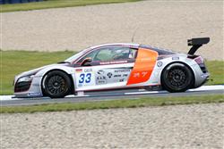 Sobotní start  ve FIA GT3 na Oscherslebenu nebyl pro Matzkeho s Navrátilem příliš úspěšný