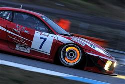 Rodák z Havířova žijící v Ostravě, Dan Želinský , vloni  úspěšně sedlal Ferrari 430 GT týmu Menx