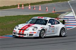 Osmnáctiletý Tomáš Mičánek zvítězil v celkové klasifikaci Porsche Super Sport Cupu !!