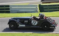 MORGAN CHALLENGE 2010: Brňan Michal Pavlík v Cadwell Parku a CELKOVĚ  vítězně !!