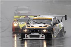 Brněnský tým Šenkýř Motorsport úspěšný při premiéře na maďarském Hungaroringu