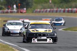 Pořádný úlovek týmu Šenkýř Motorsport : z polské Poznaně si veze 25 pohárů !!