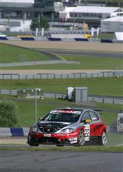 Petr Fulín absolvoval na Nordschleife nejdramatičtější závod sezony Leon Supercopa