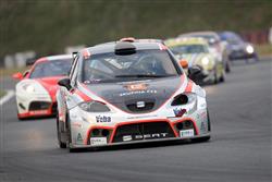 Matějovský s Hybáčkem přivezli z polské Poznaně trojnásobné vítězství. I bez DTM
