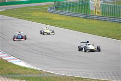 Nová kniha o jediné české formulové sérii u nás v sezóně 2010.