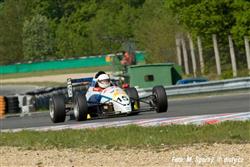 Skokan Jakub Janda v Mostě opět v Národní formuli