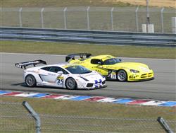 FIA GT3: Janiš s Jiříkem vybojovali v Silverstone stříbro