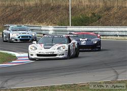 FIA GT3: Druhé místo v hodnocení Corvette v Nogaru pro Lacka s Vojtěchem