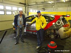 Klid před bouří - pátek třináctého před startem WTCC v Brně u Matějovského