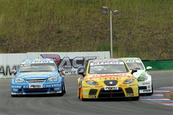 Závody FIA WTCC v jihofrancouzském městě Pau v přímém přenosu