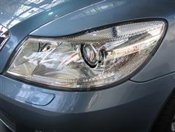 Škoda Auto a facelift Octavia na autosalonu v Paříži 2008. A pak   také v Praze
