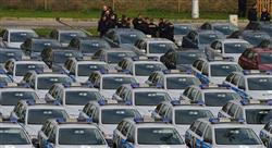Trojnásobná rychlost pro nalakování 1 300 nových policejních vozů