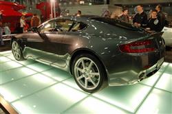 Doplácejí čeští řidiči na to, že u nás máme silný automobilový průmysl?