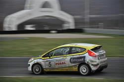 Svezte se s Fiestou v rámci okruhového Carbonia Cupu 2011