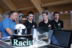 Projekt F1 ve školách jde o víkendu do finále :  tým brněnské ISŠA Racing ladil  nedostatky