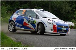 Tarabuse opět zastavila  Pindula !! Tentokrát nevydržel motor  Punta S 2000.