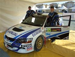 Junior Martin Semerád v cíli první páteční etapy Rallye Kypr. A zítra na šotolinu.