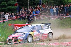 Loeb a jeho spolujezdec doufají, že se jim podaří zopakovat památné vítězství z Finska