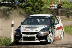 Pavel Valoušek nabral v Krkonoších závodní tempo před Barum rallye a navíc získal zlato