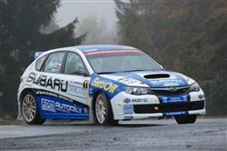 Vácav Pech dovezl ve Vsetíně bílomodročernou Imprezu WRX STI na výborné čtvrté příčce.