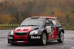 Jaromír Tarabus a Daniel Trunkát zkusili veVsetine jízdu ve voze Škoda Fabia S2000