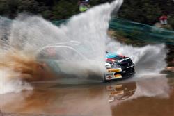 Parádní A3 kalendář WRC 2011 bude v prodeji přímo na Strahově