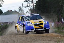 Andersson a Fredriksson na domácím  Finsku s Fábií stříbrní v  SWRC.