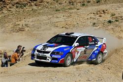 Martin Semerád v Jordánské rallye začal výborně.